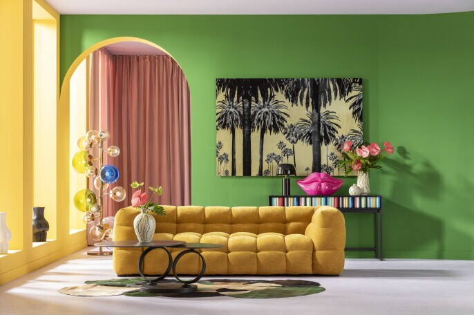 Employee (f/m/x) for the boutique area with cash register responsibility, 1. image