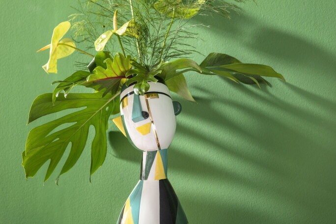 Employee (f/m/x) for the boutique area with cash register responsibility, 2. image